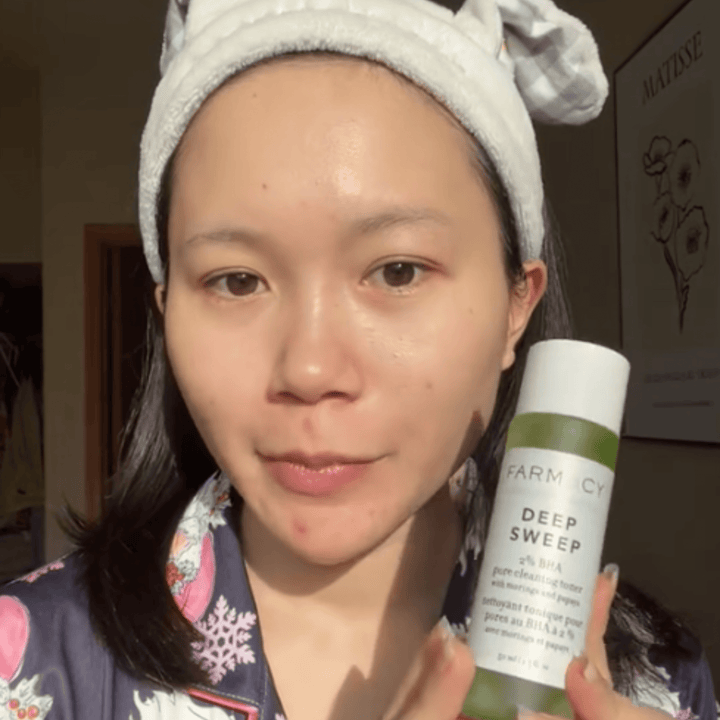 Review by Nina R