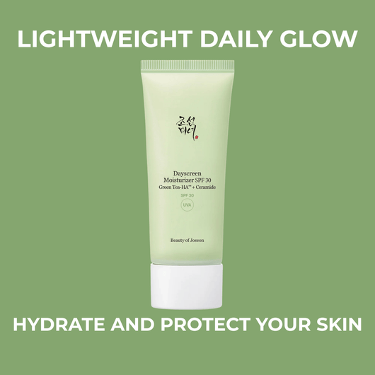 Lightweight moisturizer sunscreen SPF 30 for daily hydration and glowing skin