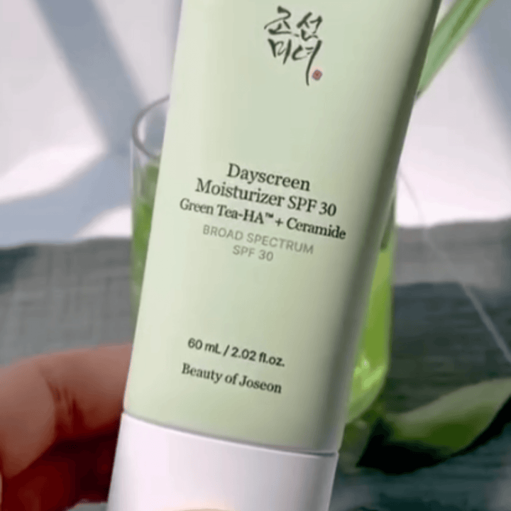 Review by Maria E