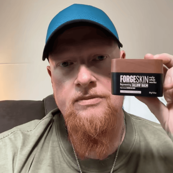 Review by Aaron D